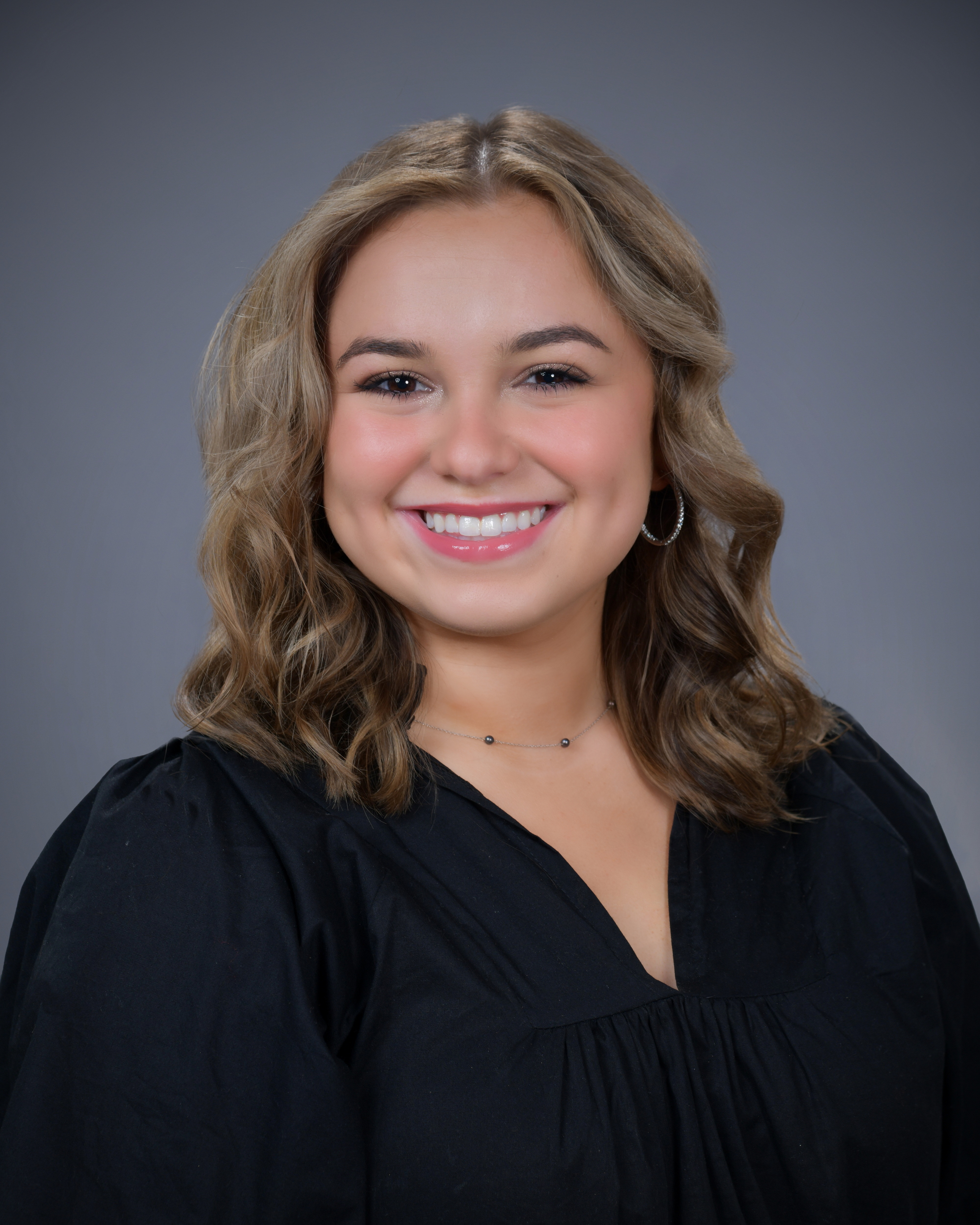 Headshot of Grace Harvey